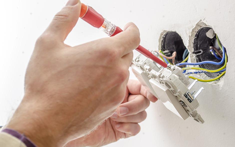 entreprise électricité bâtiment Voisins-le-Bretonneux